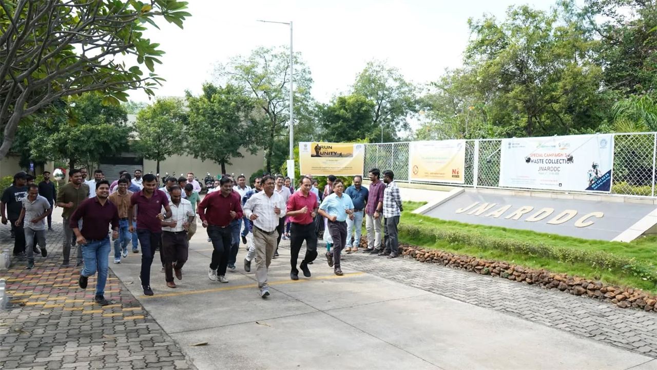 JNARDDC ने 31 अक्टूबर 2025 को राष्ट्रीय एकता दिवस के उपलक्ष्य में ‘यूनिटी रन’ का आयोजन किया, जो भारत के आयरन मैन सरदार वल्लभभाई पटेल की जयंती को सम्मानित करने हेतु आयोजित की गई।