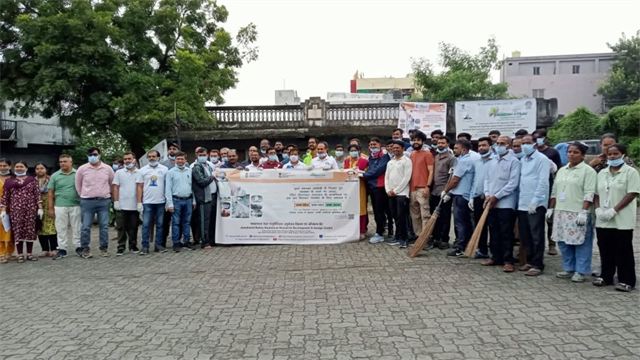 JNARDDC का श्रमदान अभियान बना स्वच्छता ही सेवा 2025 में सामुदायिक भागीदारी की प्रेरणा