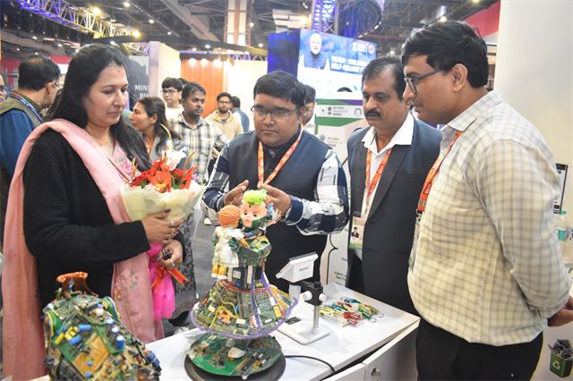 JNARDDC ने 14–27 नवंबर 2025 तक प्रगति मैदान, नई दिल्ली में आयोजित IITF 2025 में प्रदर्शित की नवाचारपूर्ण तकनीकें